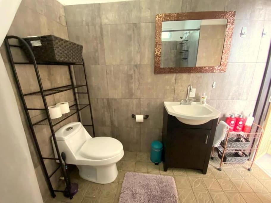 Casa Madero Beautiful 2Br Apt One Block From Malecon! Best Location! Ла-Пас Экстерьер фото